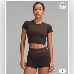 Lululemon Swiftly Tech Cropped Short Sleeve 2.0 - Espresso